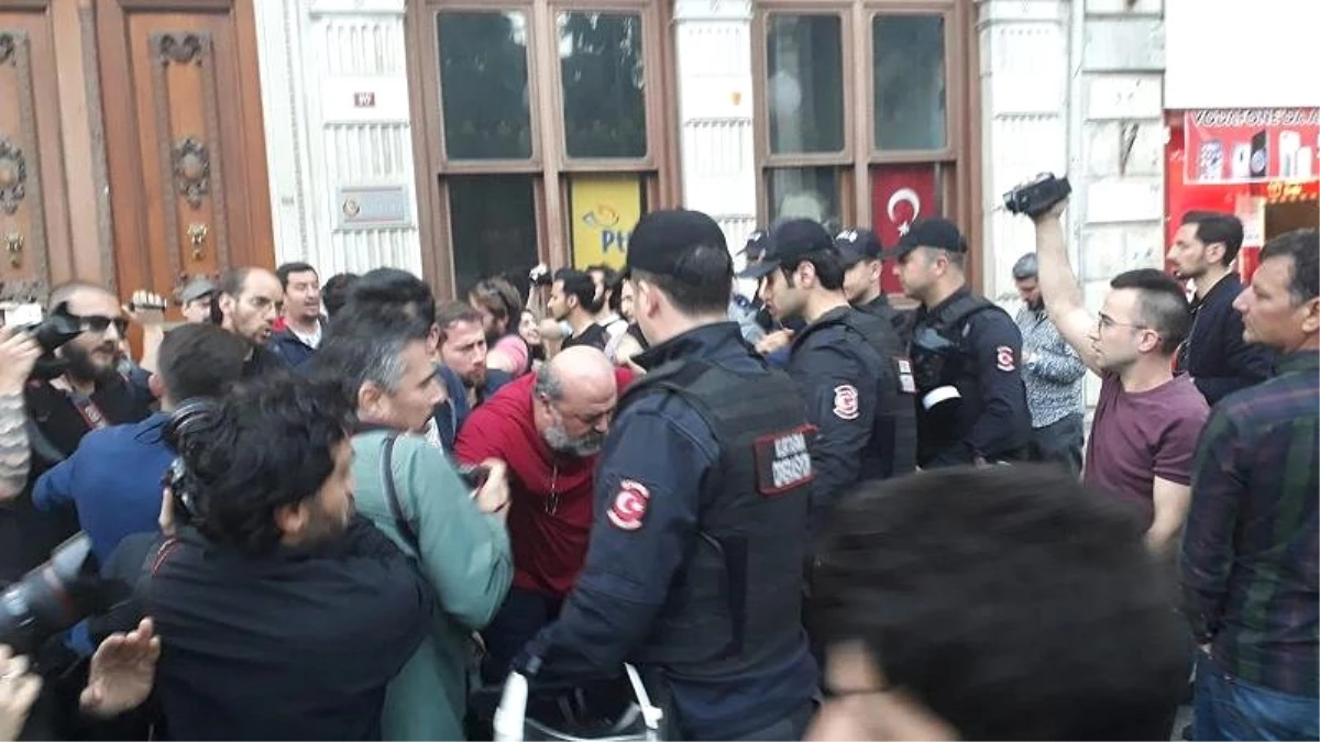Anti Kapitalist Müslümanlar\'ın İftarına Polis Müdahalesi: İhsan Eliaçık Gözaltında