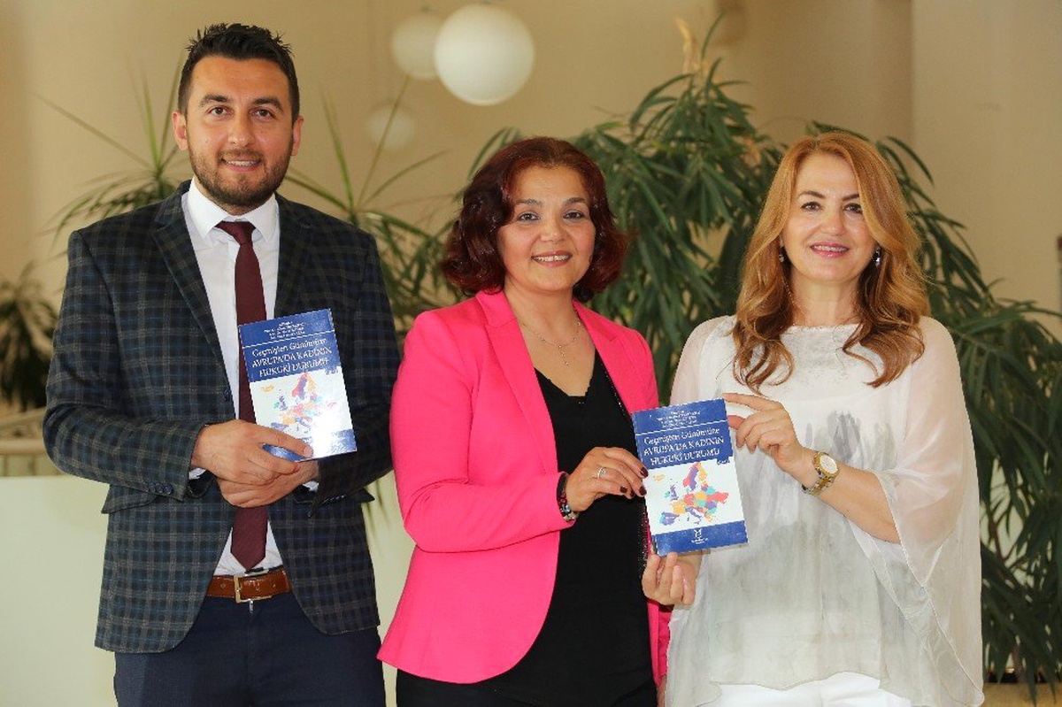 Avrupa\'da Kadının Hukuki Durumu\' Raflardaki Yerini Aldı