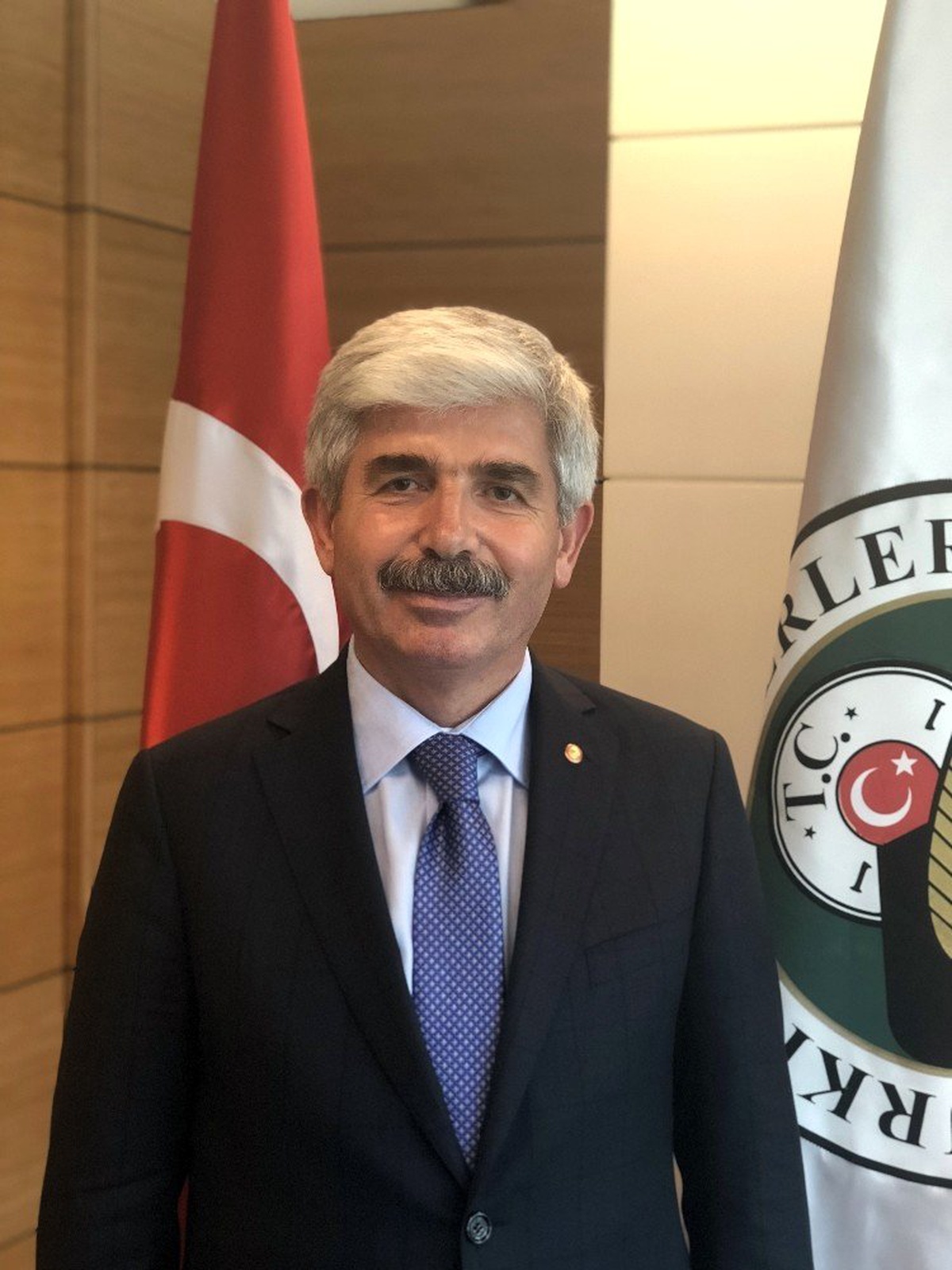 Dursun Cin: "Noterler Hukuk Sistemini İşler Kılıyor"