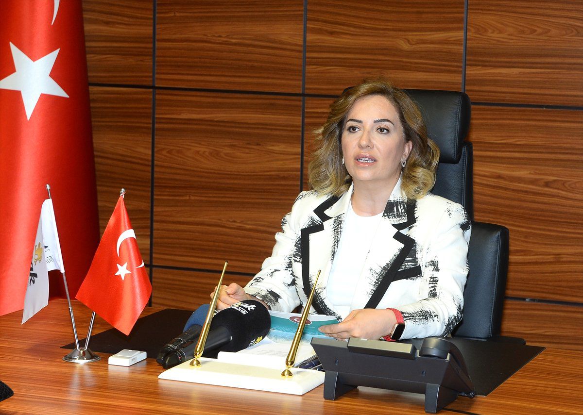 Fırat Kalkanı Gazisi Eser\'e Devlet Övünç Madalyası