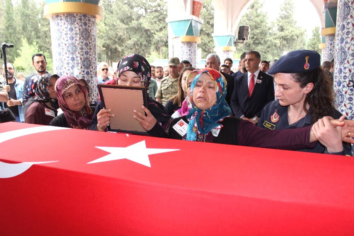 Şehit Ali Çeker Hatay\'da Son Yolculuğuna Uğurlandı