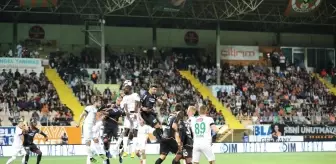 Spor Toto Süper Lig: Aytemiz Alanyaspor: 1 - Atiker Konyaspor: 2 (İlk Yarı)