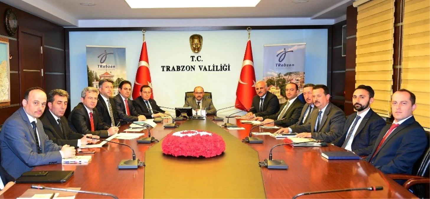 Trabzon Valiliği\'nde Turizm Toplantısı