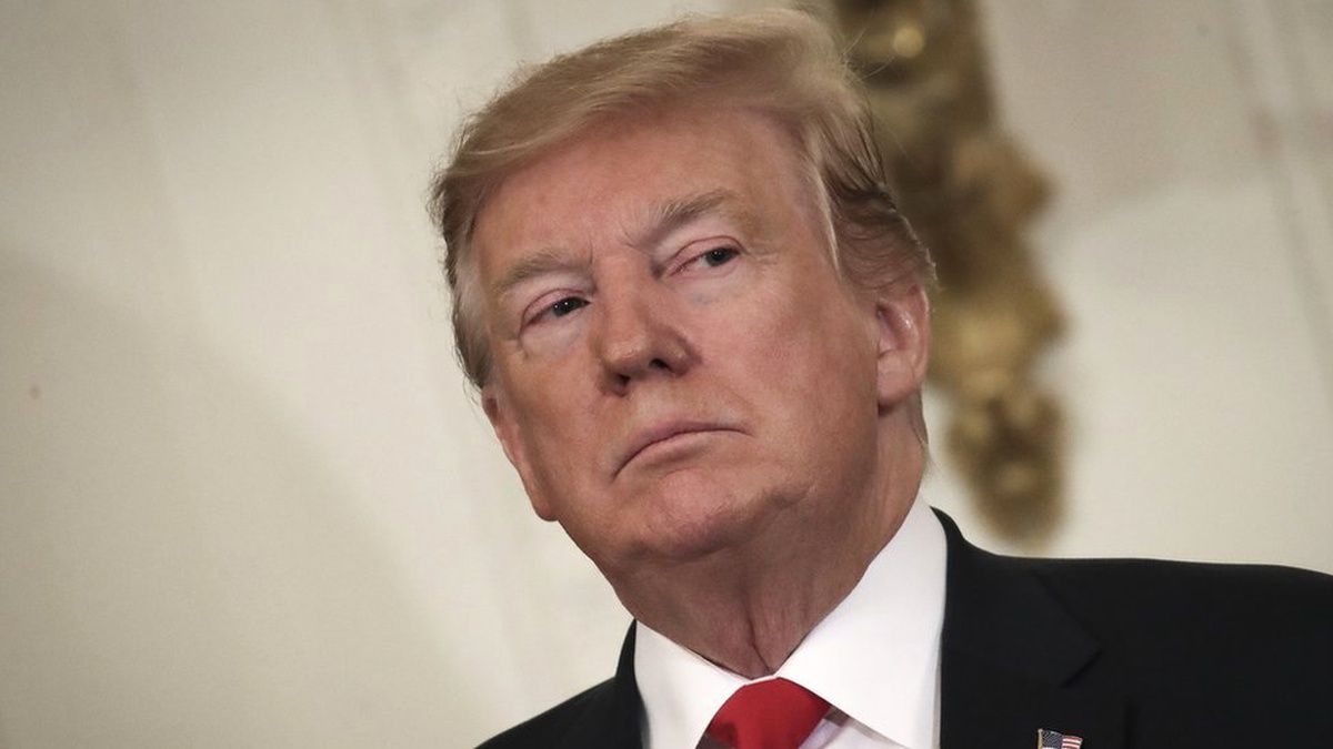 Trump\'ın Ek Vergi Tehdidinin Ardından Çin Borsası Sarsıldı