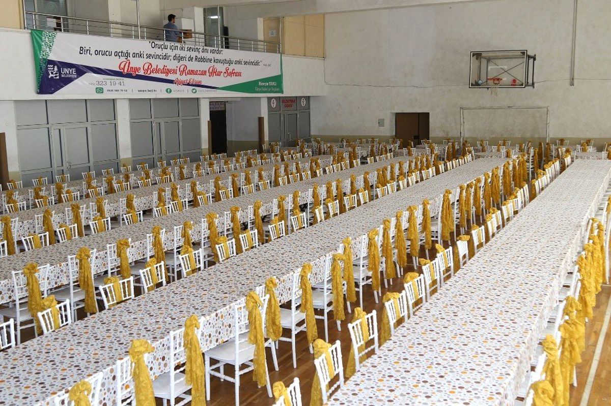 Ünye\'de Ramazan Çadırı Kuruldu