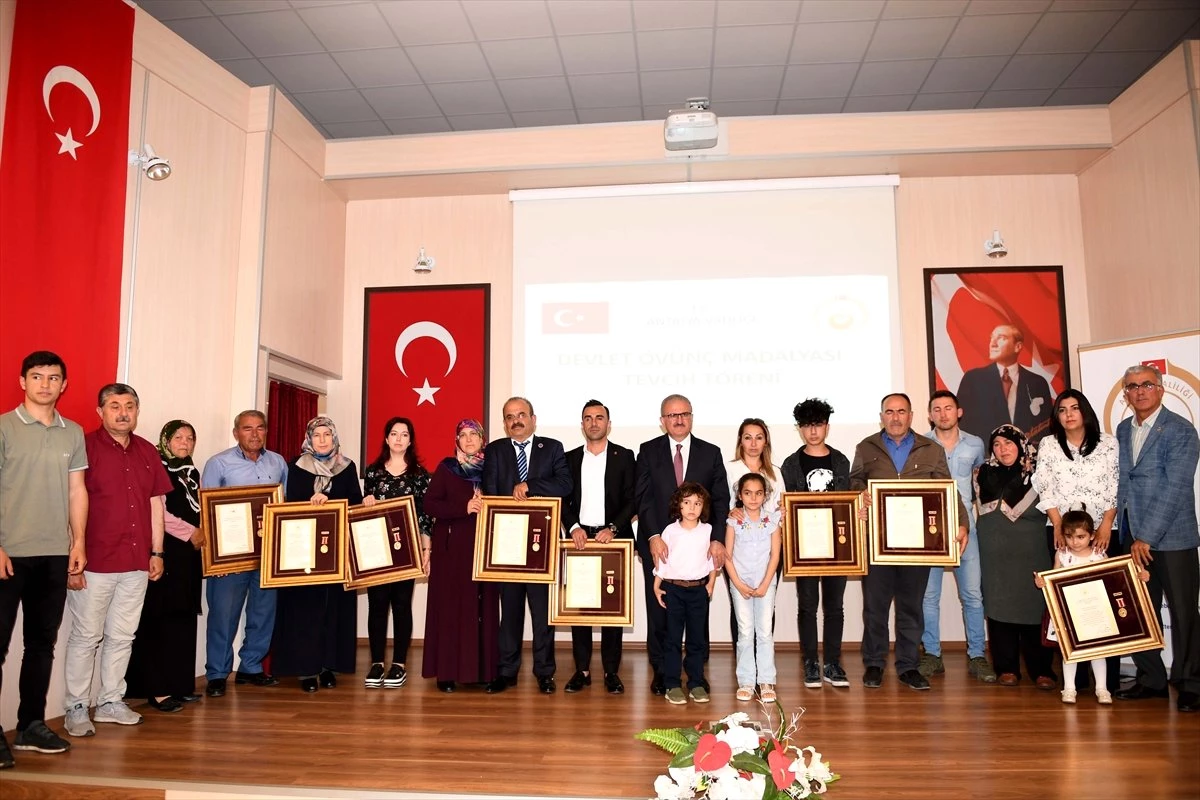 Antalya\'da Devlet Övünç Madalyası Tevcih Töreni