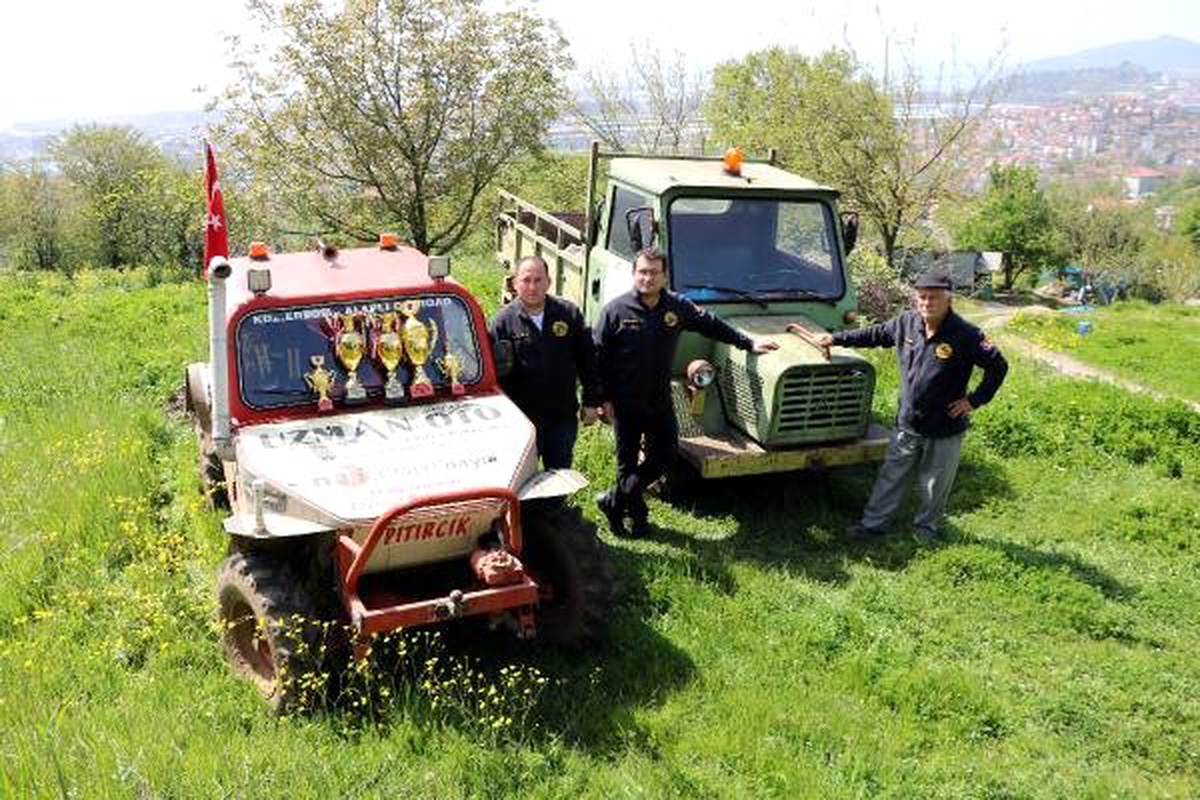 Dedelerinin Yaptığı Off-road Aracıyla 3 Yılda 45 Kupa Topladılar