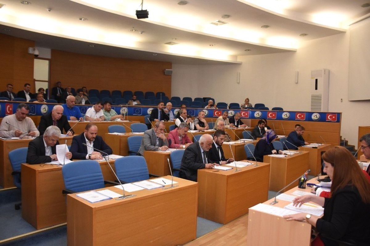 Düzce Belediyesi 4 Partili Oldu