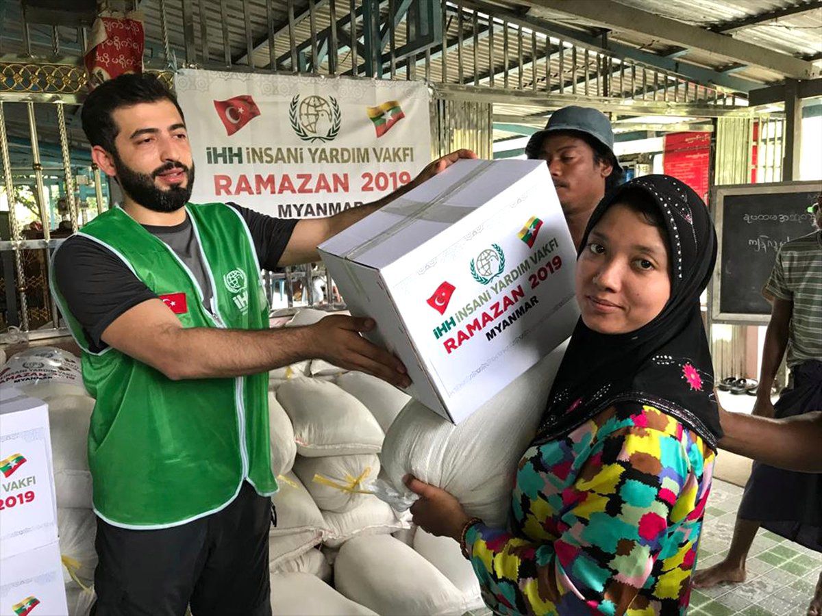 İhh, Ramazan Yardımlarına Başladı