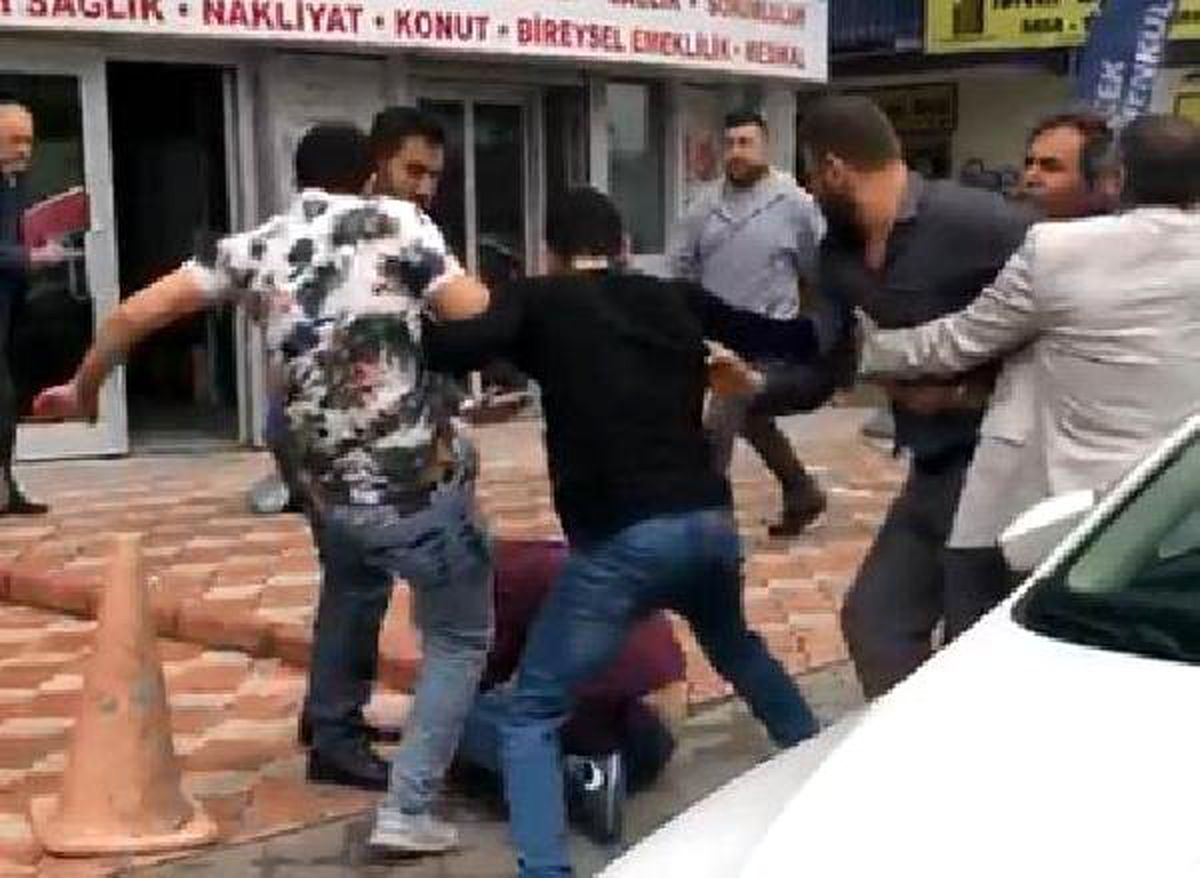 Ankara\'da Tekme- Tokat Esnaf Kavgası