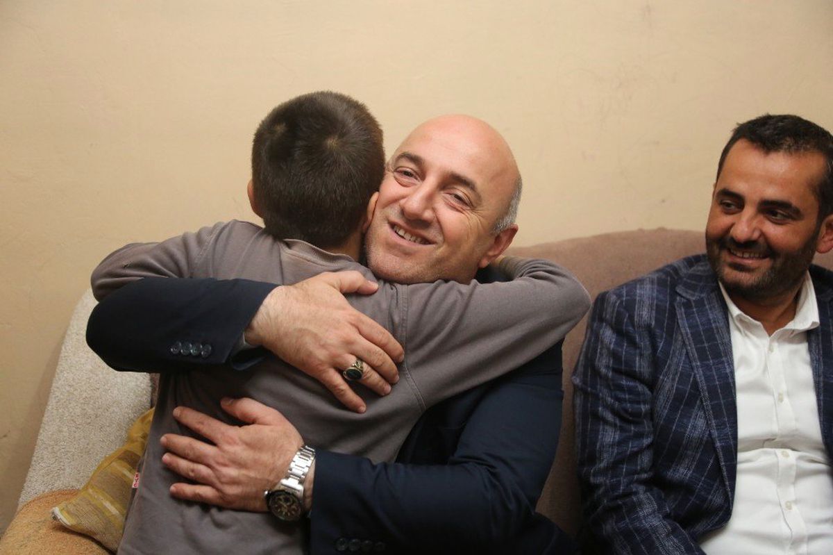 Başkan Bıyık, İftar Sofralarına Konuk Oluyor