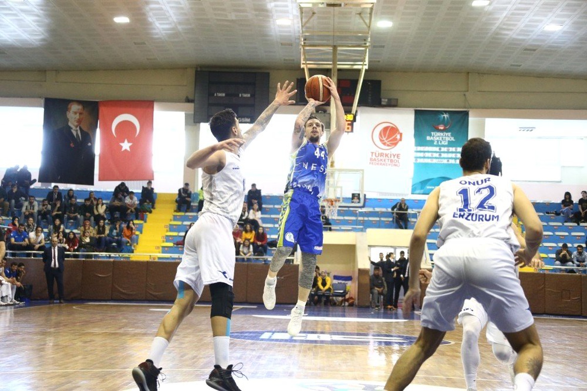 Denizli Basket Türkiye Basketbol Ligi\'ne Çıkmaya Hak Kazandı