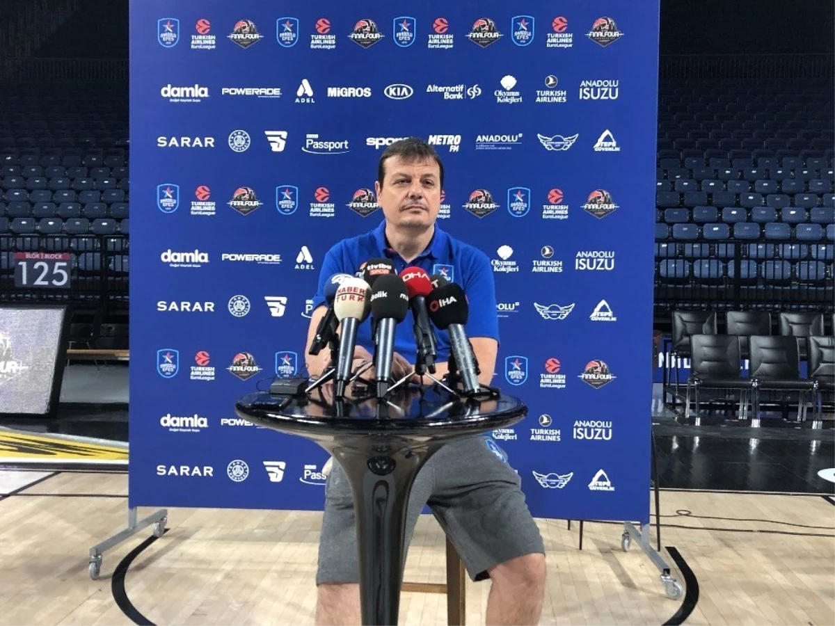 Ergin Ataman: "Koleksiyonumdaki Tek Eksik Euroleague Kupası"