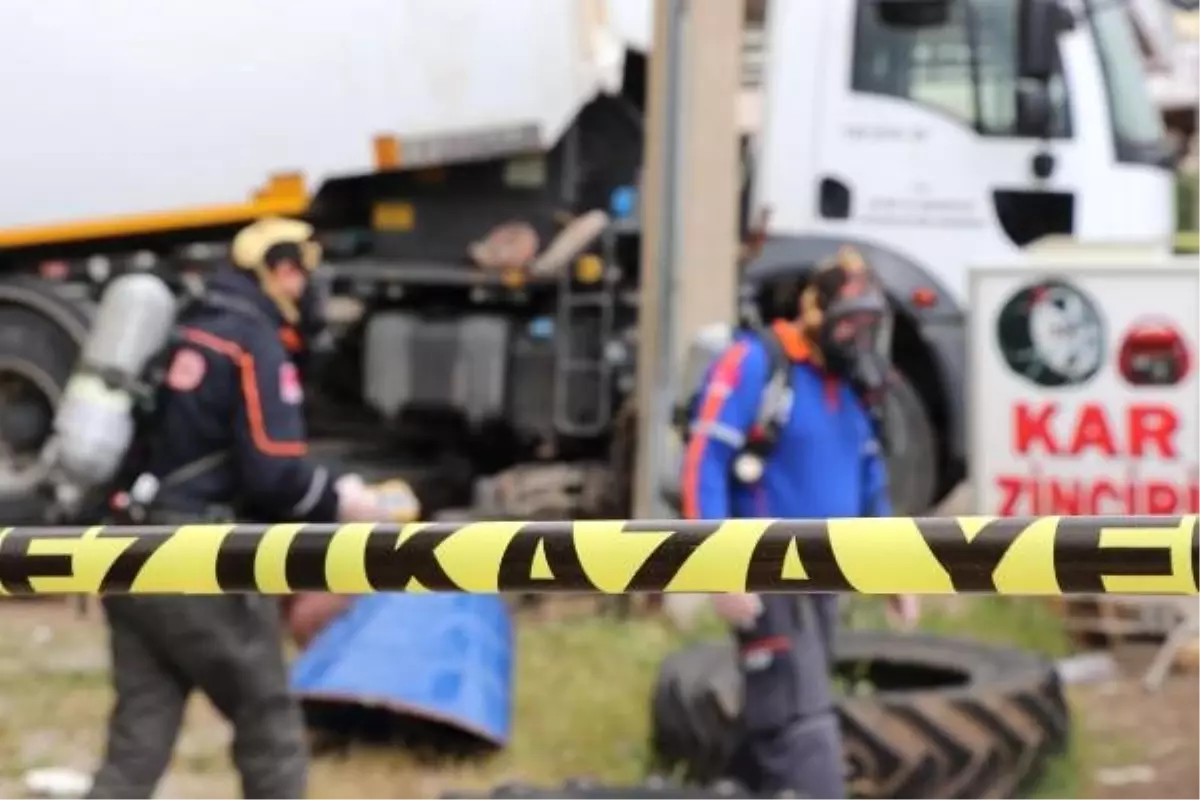 İçinde Kimyasal Madde Bulunan Varil Patladı: 3 Yaralı