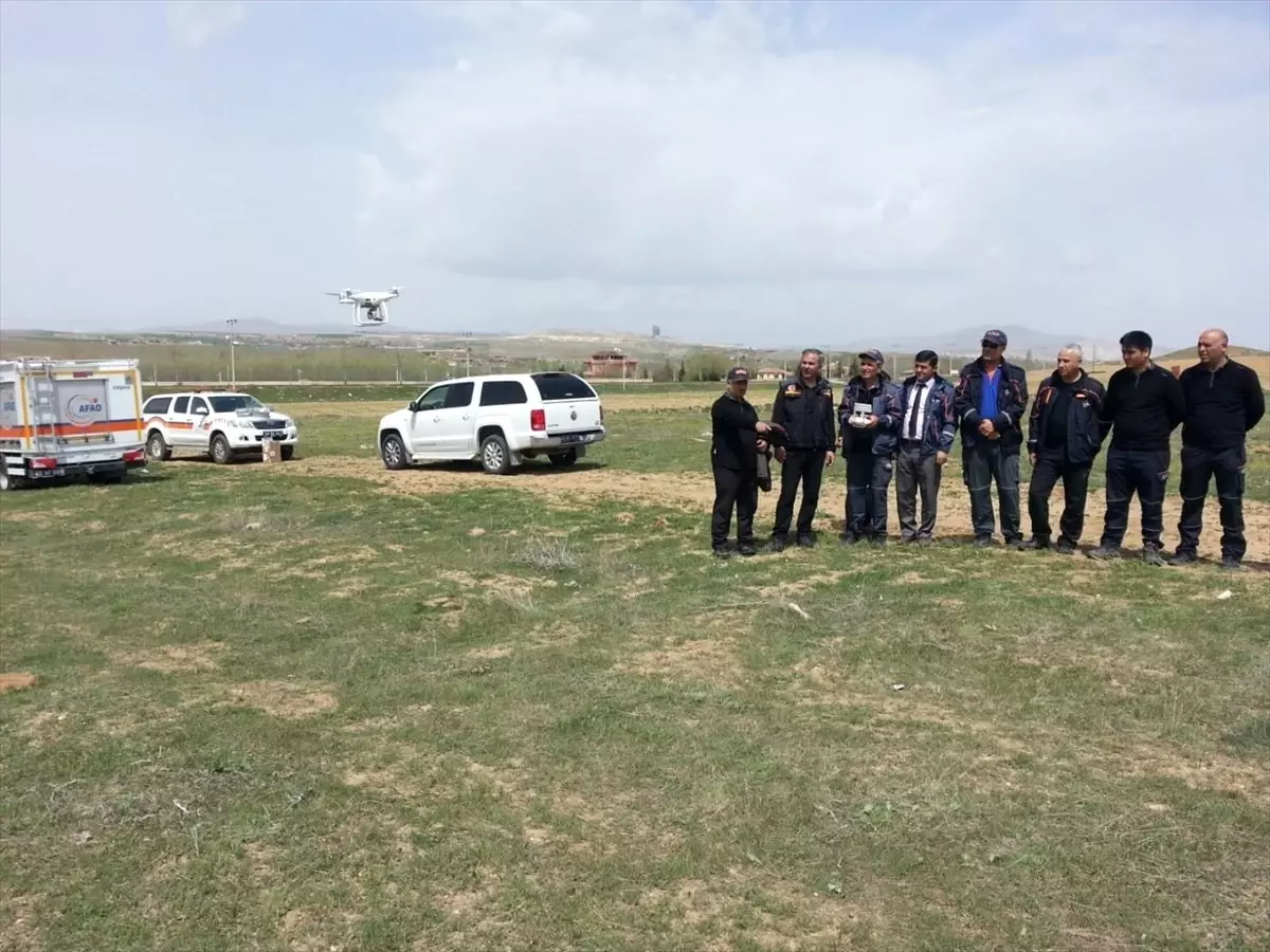 Kırşehir Afad Personeline Haritada Yön Bulma ve Drone Eğitimleri Verildi