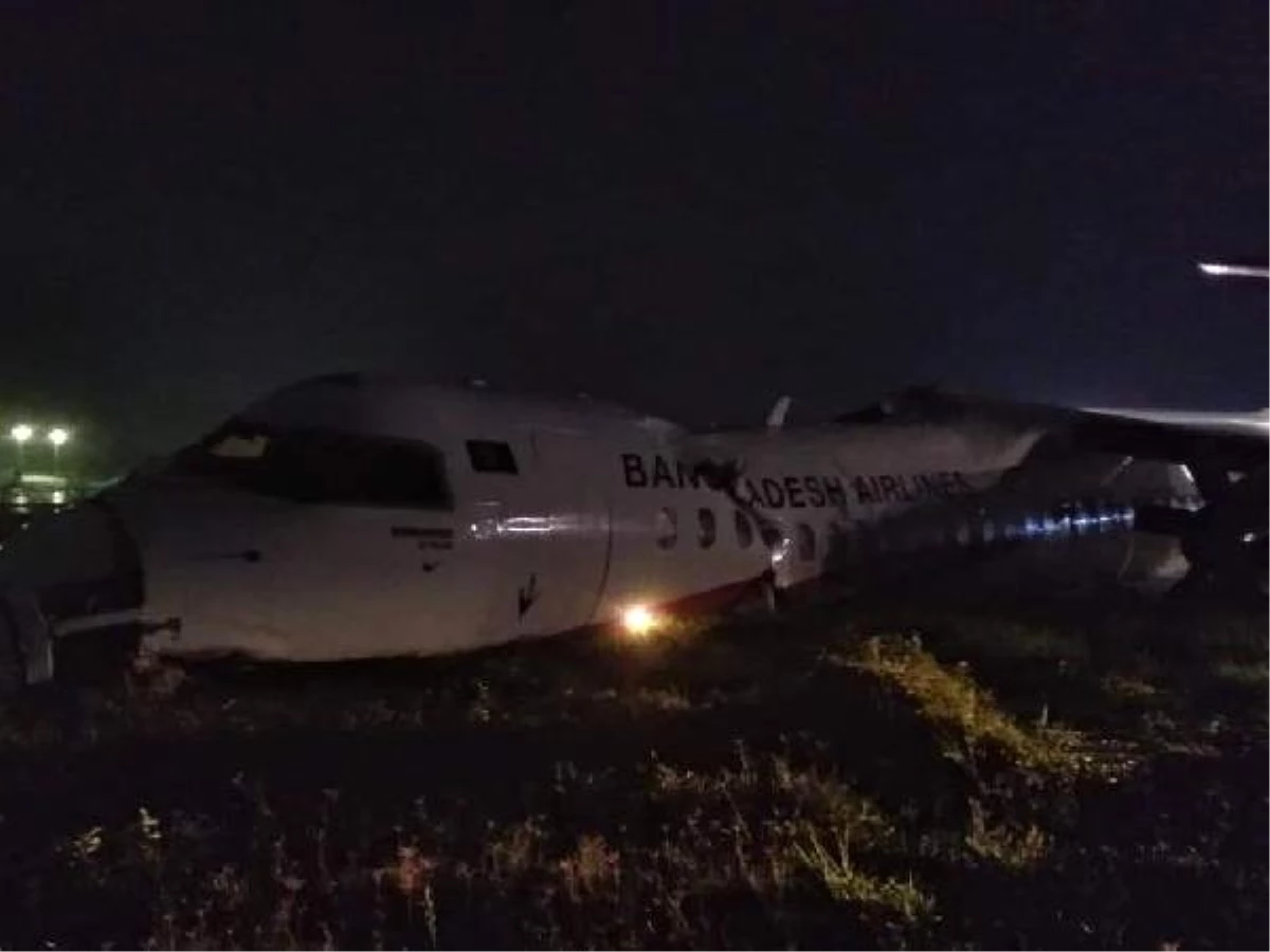 Myanmar\'da Yolcu Uçağı Pist Dışına Savruldu