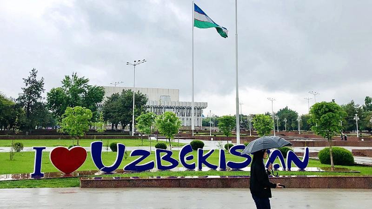 Özbekler Geçtiğimiz Yıl Ülkelerini Ziyaret Eden 19 İzlandalı Turisti Arıyor
