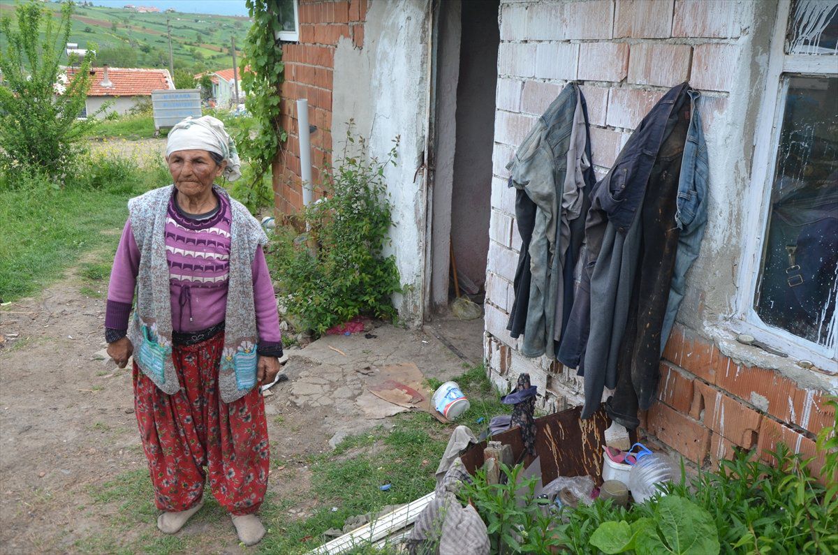 Tekirdağ\'da Görme Engelli Kadının Evinden Hırsızlık İddiası