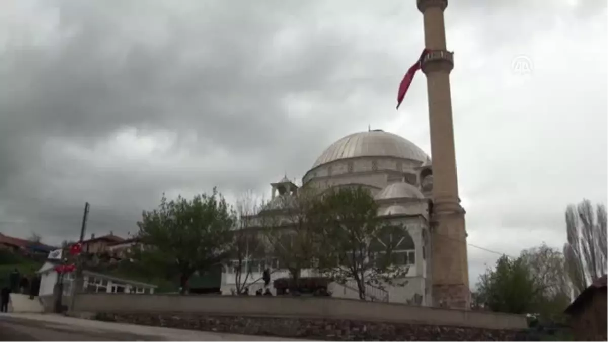 Yeni Zelanda\'daki Saldırıda Hayatını Kaybeden Tuyan, Son Yolculuğuna Uğurlandı