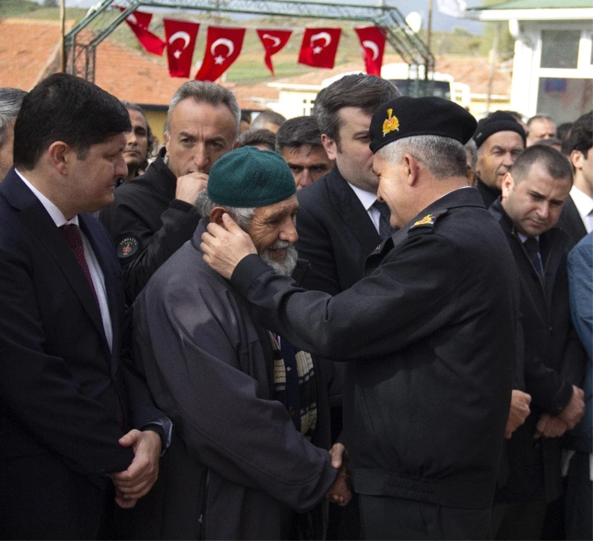 Yeni Zellanda Saldırısı Sonrası Hastanede Ölen Zekeriya Tuyan Çubuk\'ta Defnedildi