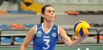 Zeynep Seda Uslu Voleybol Kariyerini Noktaladı