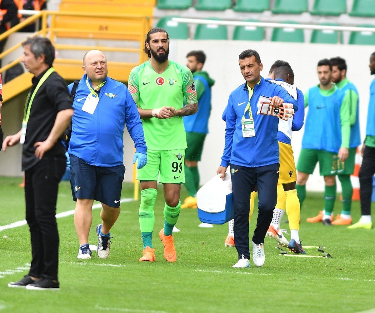 Akhisarspor\'da Fatih Belirsizliği