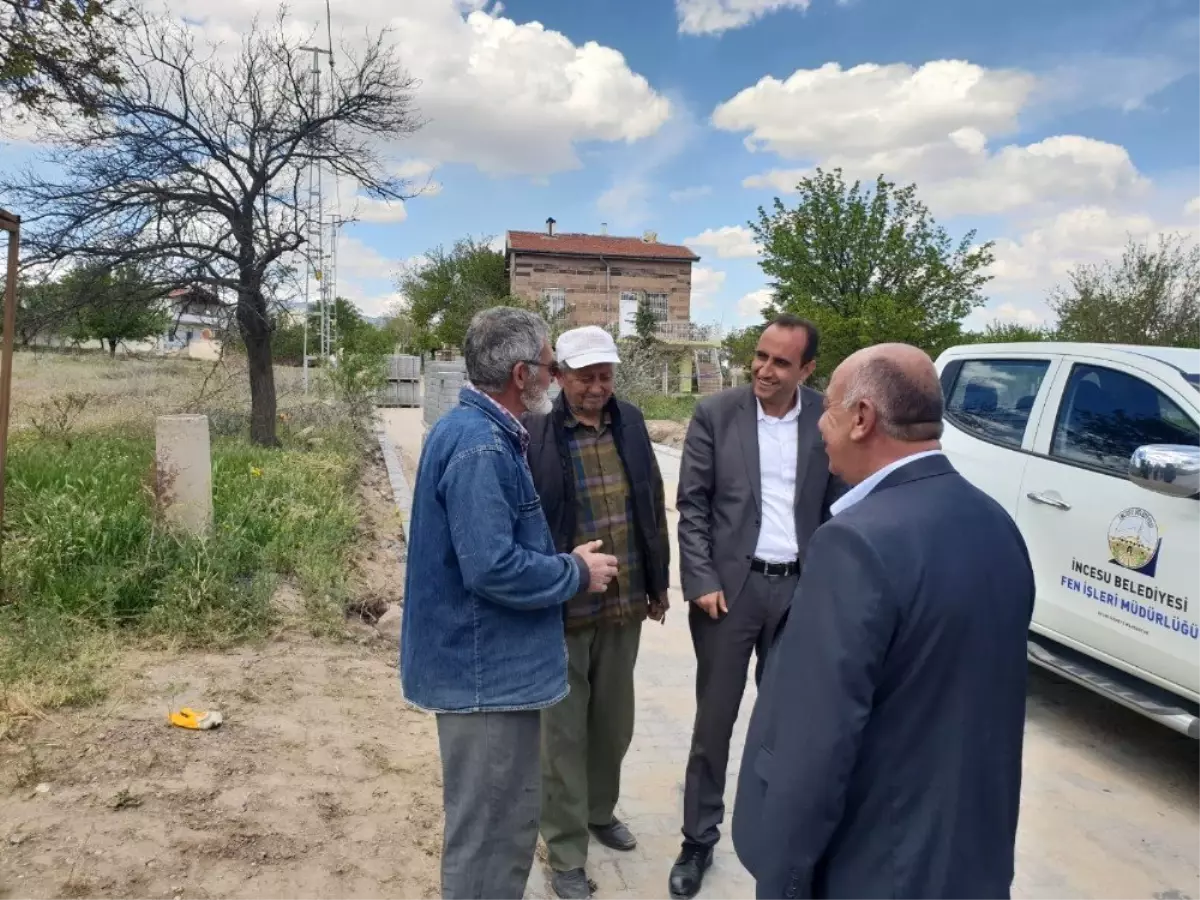 Başkan İlmek Parke Taş Yol Yapım Çalışmalarını Yerinde İnceledi