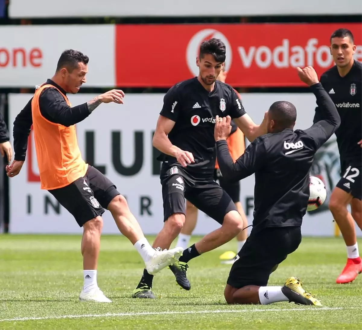 Beşiktaş Kondisyon ve Taktik Çalıştı