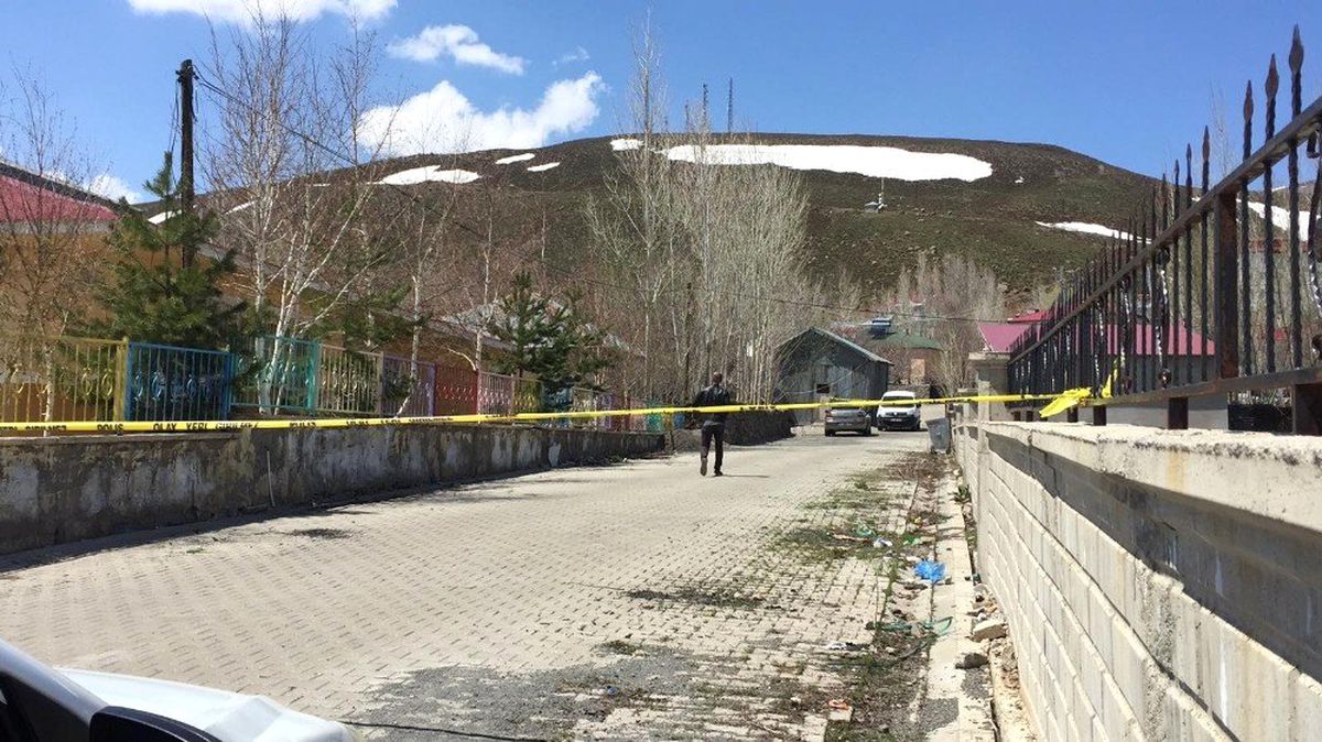 Cinnet Getirip, Ailesini Vuran Zanlı Tutuklandı