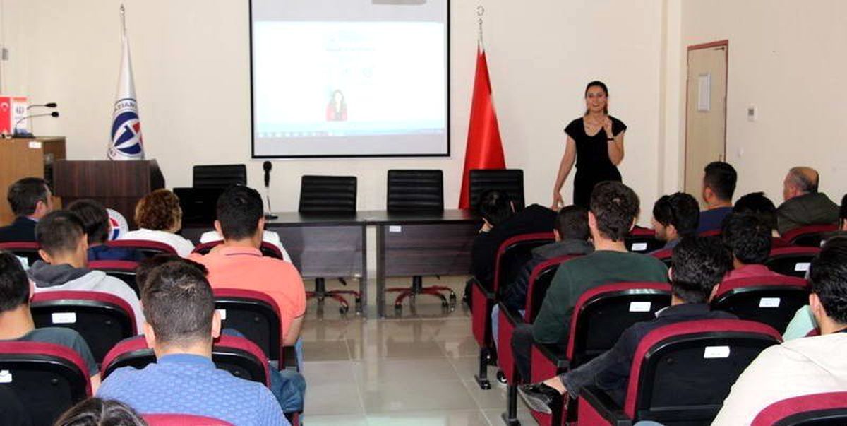 Gaün\'de \'Motivasyon ve Başarı\' Konferansı