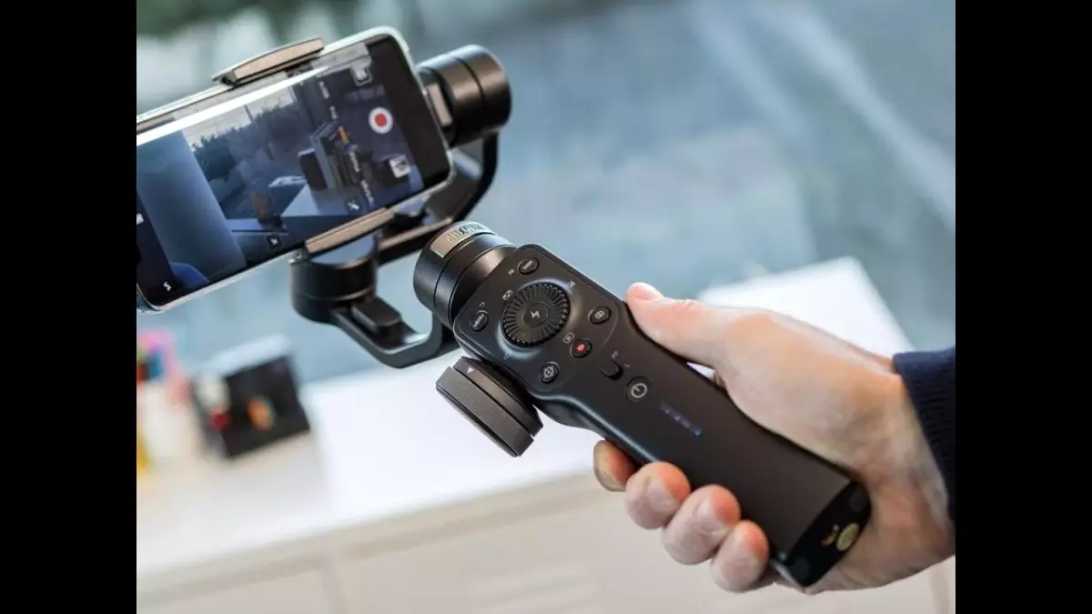 General Mobile Gm 9 Pro Eis ve Zhiyun Smooth 4 Gimbal Karşılaştırması #gimbal #gm9pro