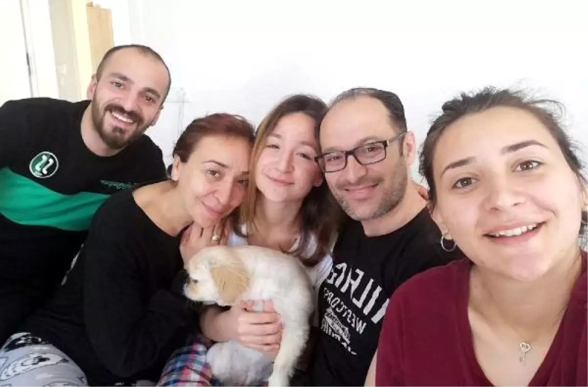 Liseli Vuslat\'tan İyi Haber