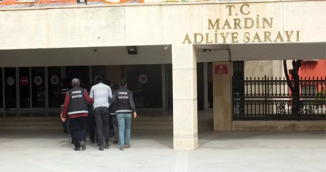 Mardin Merkezli 7 İlde Fetö Operasyonu: 12 Gözaltı