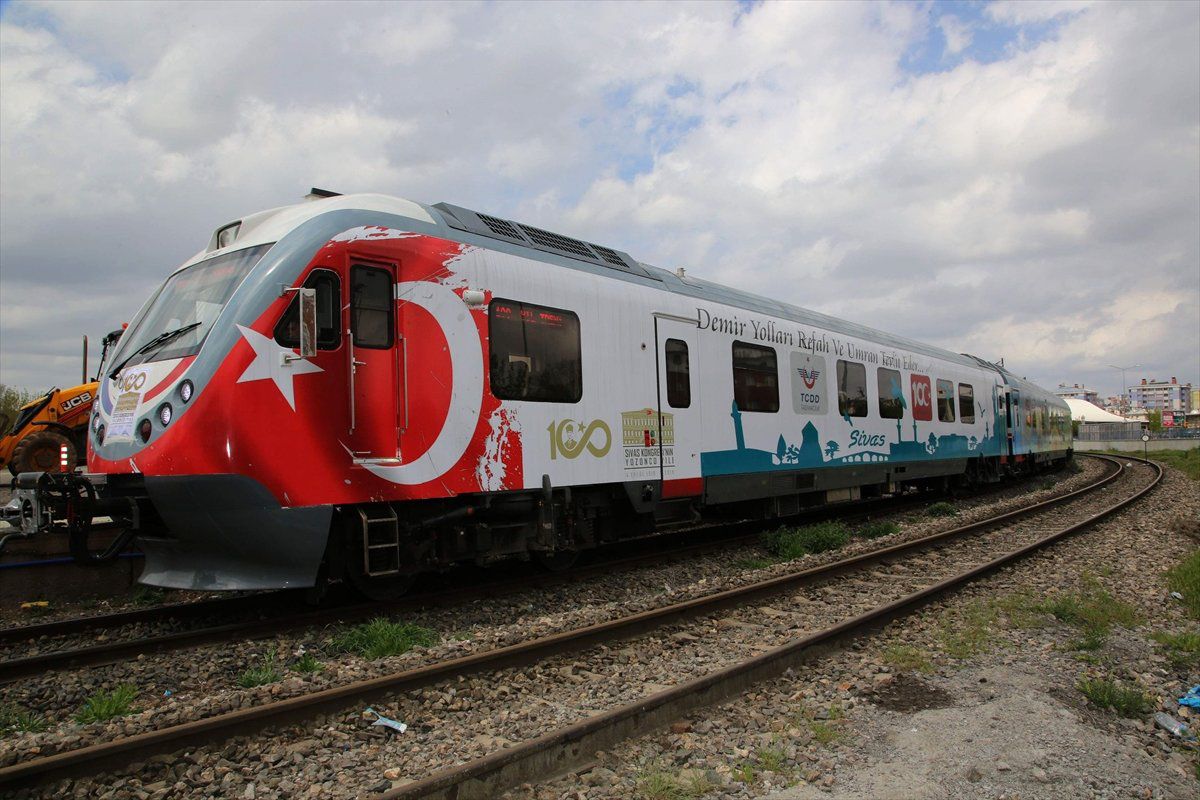 Sivas Kongresi\'nin 100. Yılı