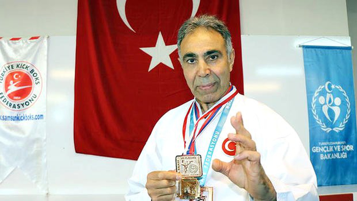 42 Yıl Sonra Milli Takıma Çağrıldı, Şampiyon Oldu