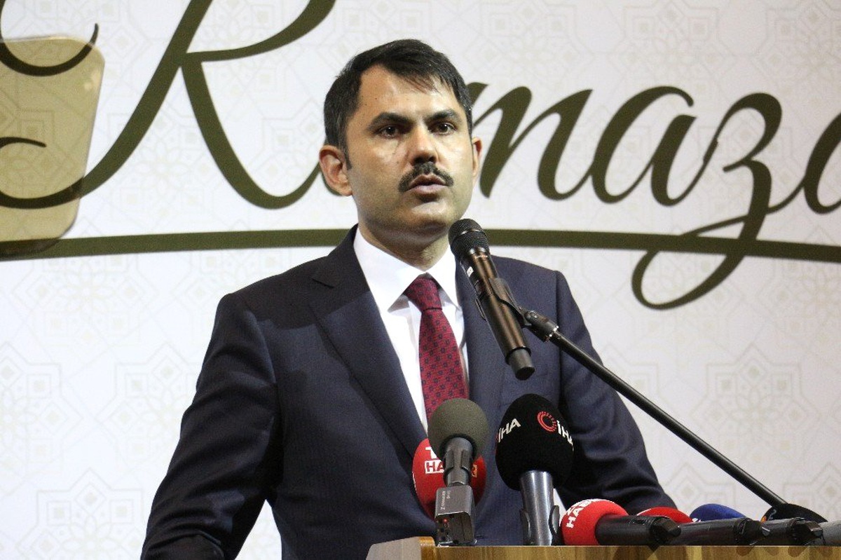 Bakan Kurum: "2023\'te Sıfır Atık Projesi Sayesinde 100 Bin Kişiye İstihdam Sağlayacağız"