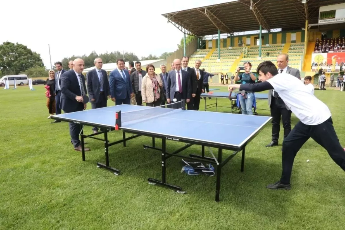 Başkan Bıyık, Engelli Vatandaşları Mutlu Günlerinde Yalnız Bırakmadı