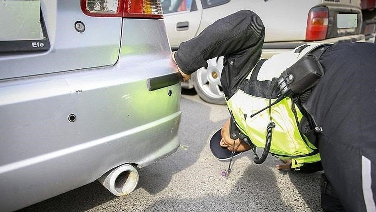 Emniyetten, Çakar Lamba ve Abartı Egzoz Denetimi