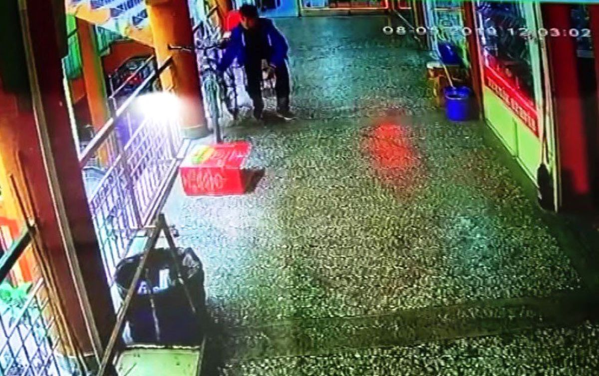 İş İstemek İçin Girdiği Handan Bisiklet Çalarak Çıktı