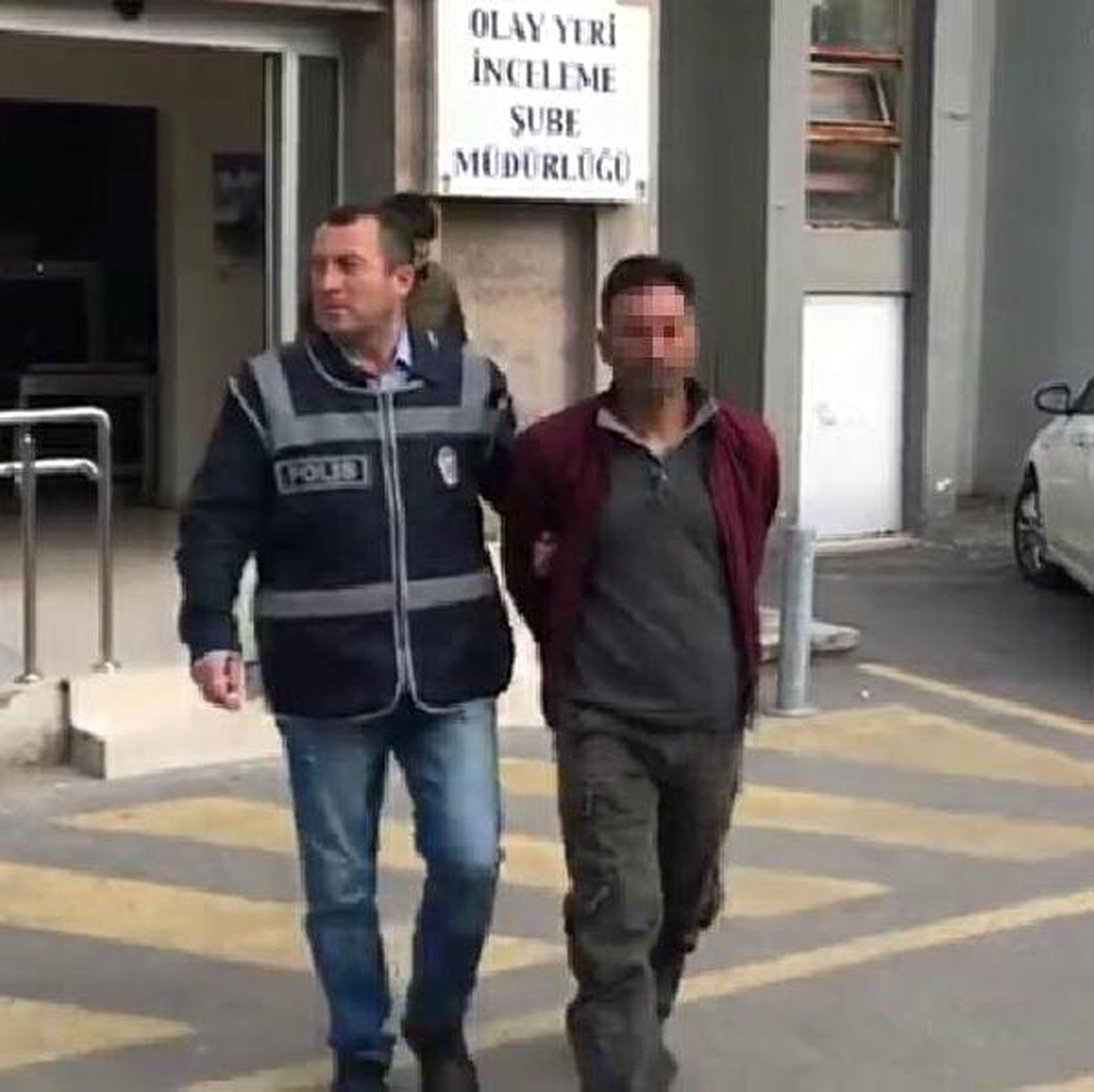 İzmir\'de PKK Operasyonu: 11 Gözaltı