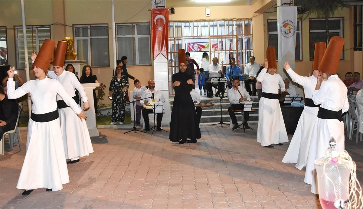 Manisa\'da Engelli Semazenlerden Ramazan Gösterimi