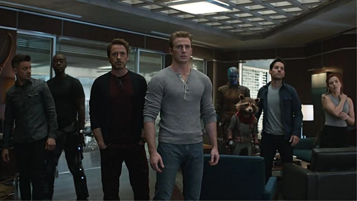 Marvel\'in Avengers: Endgame Ekibini Kaçış Evine Kilitlediği Eğlenceli Video