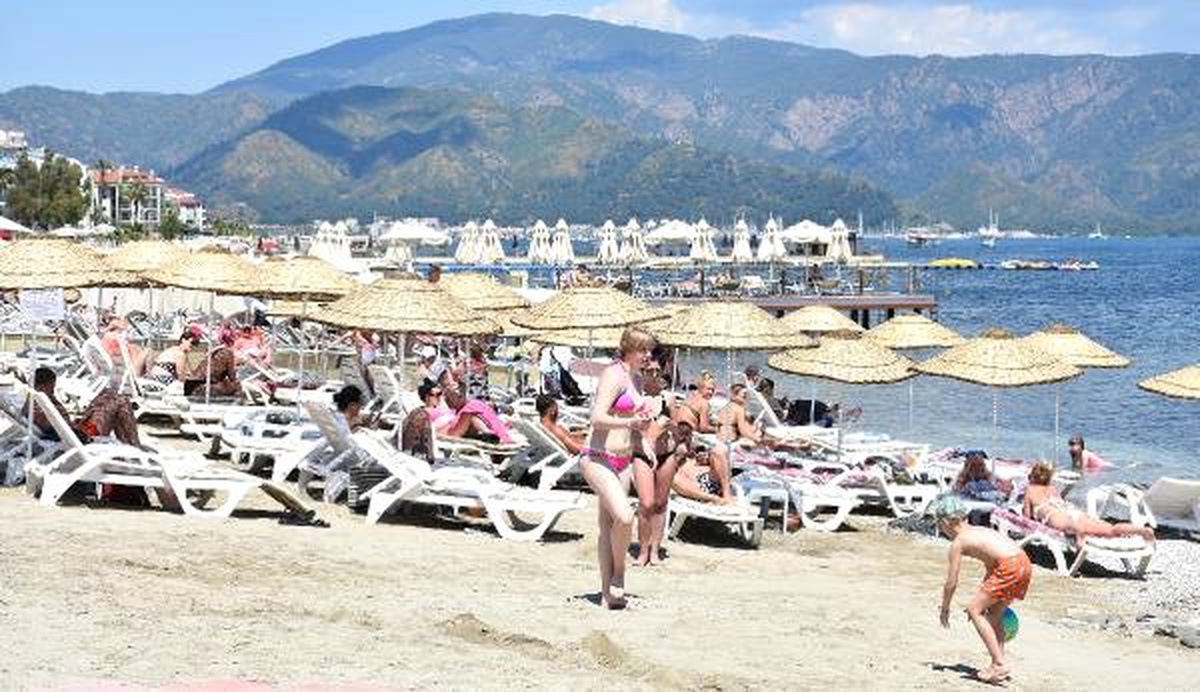 Ramazan\'ın Başlamasıyla Sahiller Turistlere Kaldı
