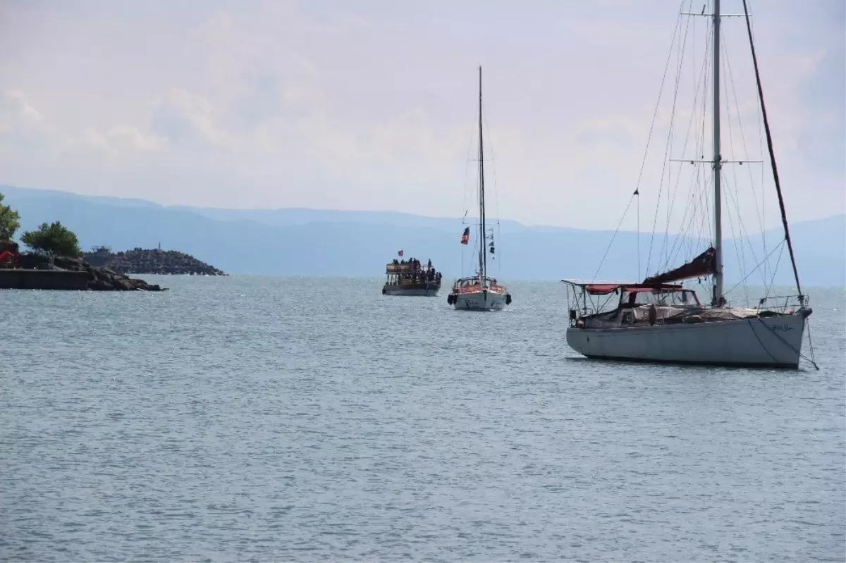 Samsun\'a Giden 6 Kadın Denizci Karadeniz Ereğli\'de