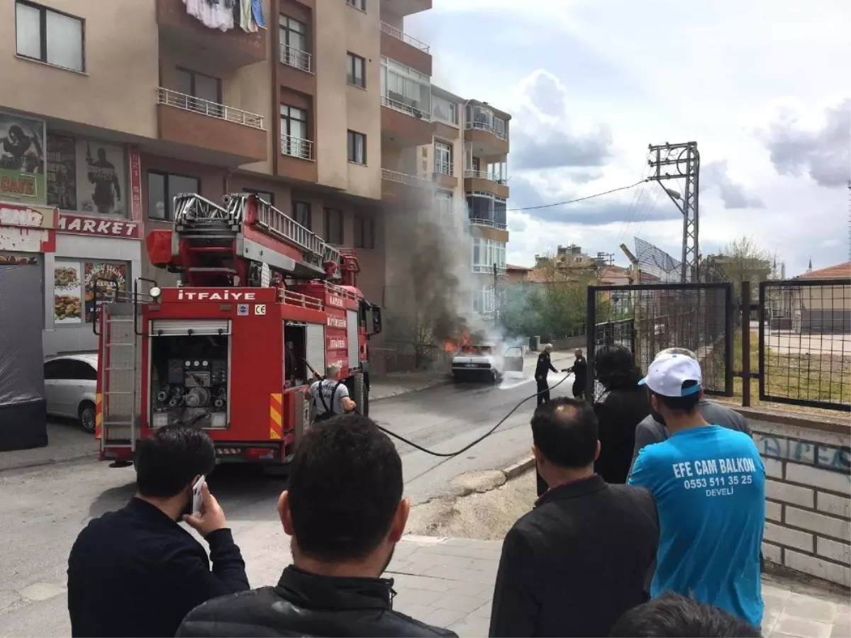 Seyir Halindeki Araç Alev Aldı