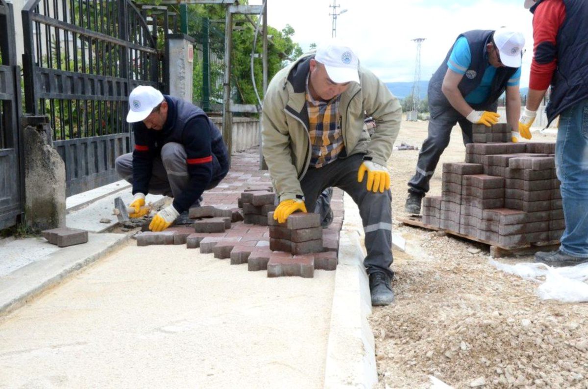 Suluova\'da Kaldırım Çalışmaları
