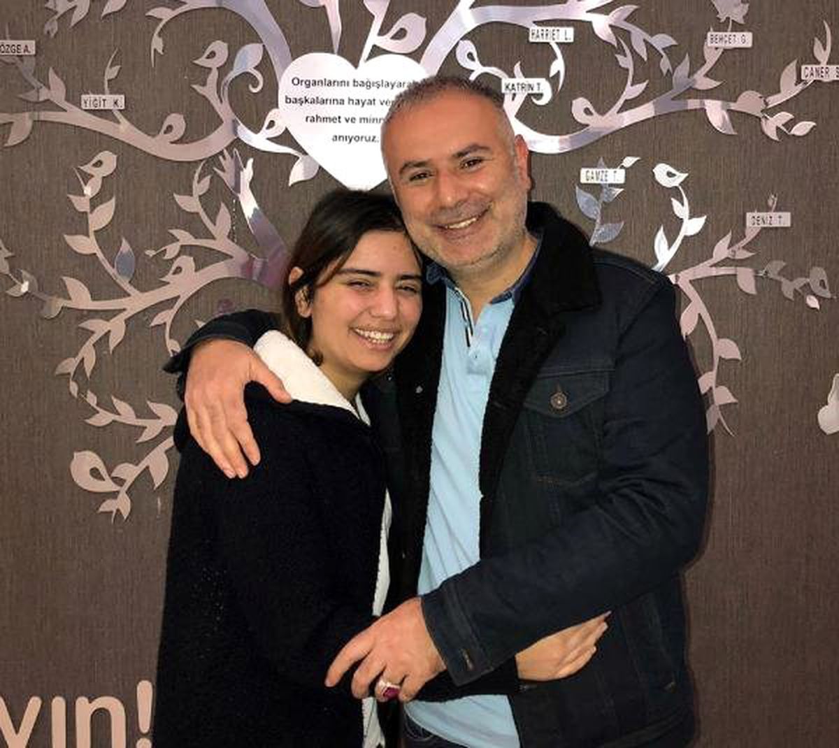 Üniversiteli Sinem Babasının Böbreğiyle Yaşama Tutundu