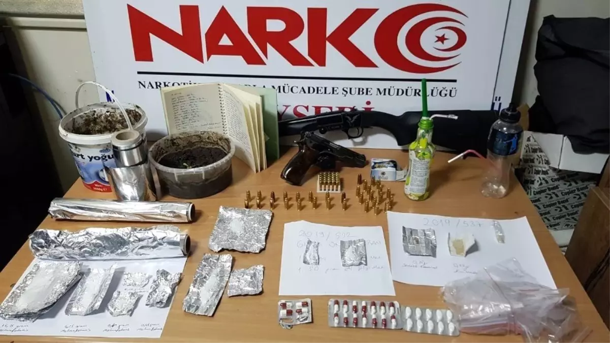 Uyuşturucu Tacirlerine Şafak Operasyonu: 14 Gözaltı
