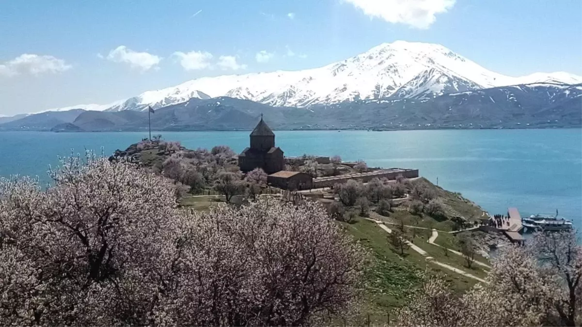 Akdamar Adası Şimdi Başka Güzel