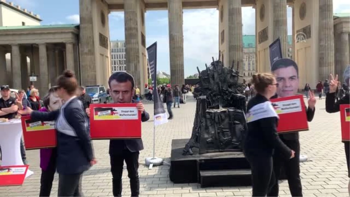 Almanya\'da Yemen\'deki Savaşa Silah Satan AB Ülkeleri Protesto Edildi